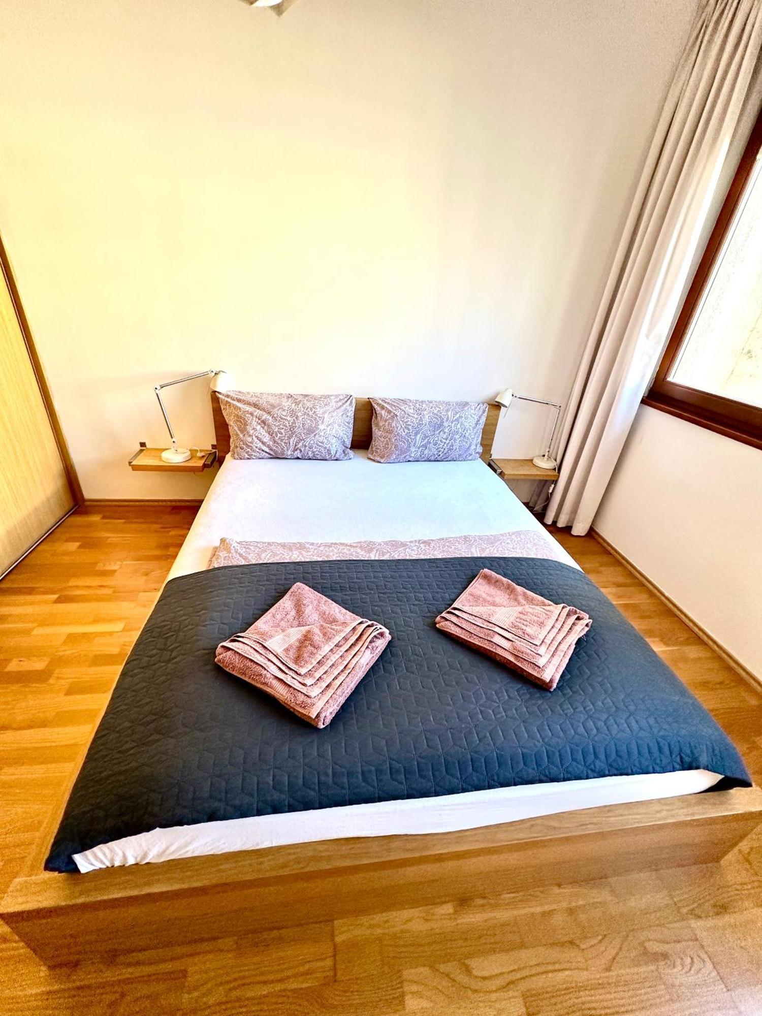 Central Apartment With Balcony Budapest Exterior foto